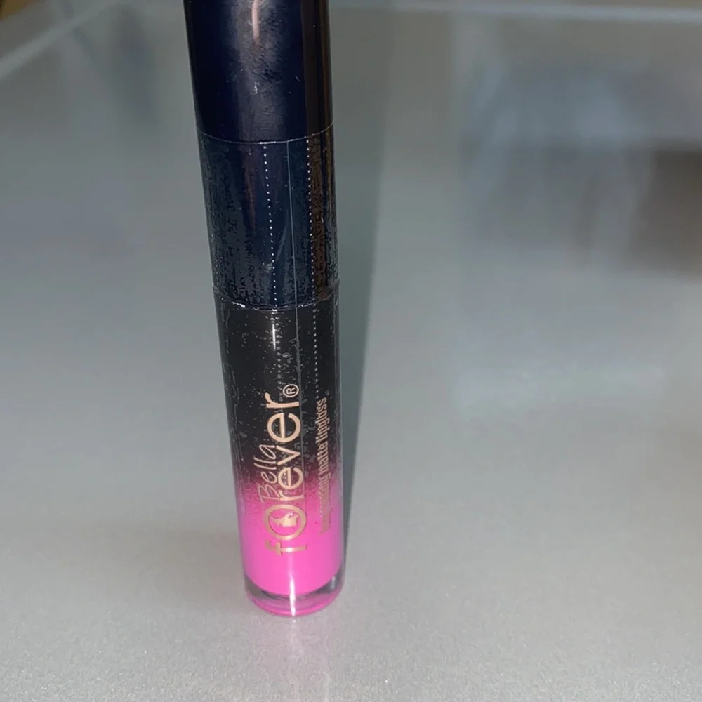 NEW Bella Forever Matte Lip Gloss